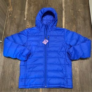 Men’s north face 550 with hood
